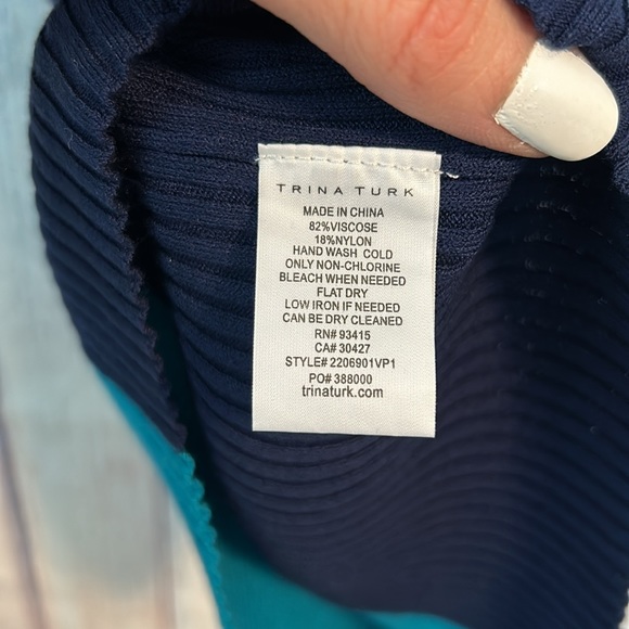 NWT Trina Turk VIVIKA 1 CREWNECK SWEATER - Picture 11 of 12